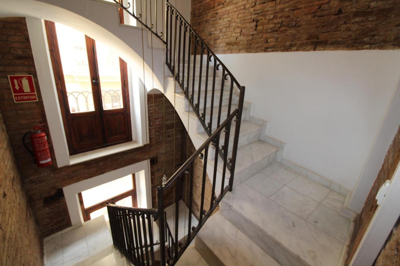 瓦伦西亚Piso En La Cuitat Vella Cerca De Jardines Real公寓 外观 照片